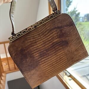 Bellestone Handbag Vintage 1960s Genuine Lizard Reptile Brass Bag Purse Read